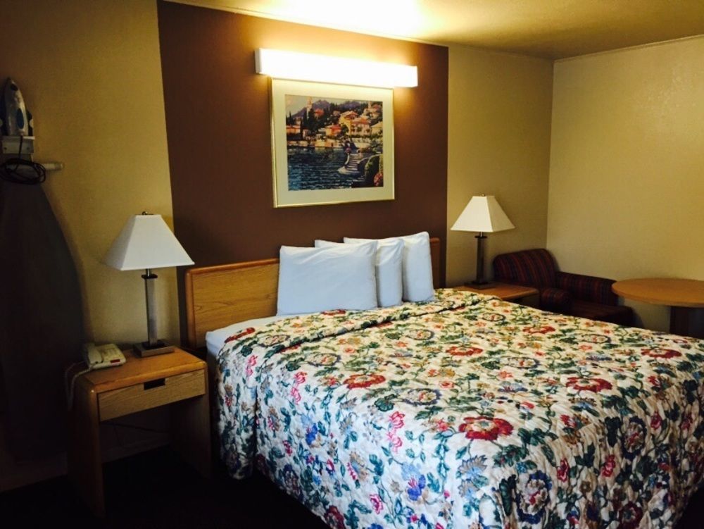 Great Western Inn Junction City Esterno foto