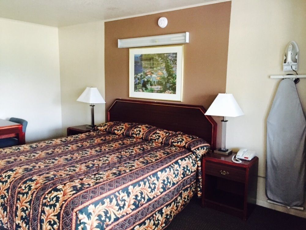 Great Western Inn Junction City Esterno foto